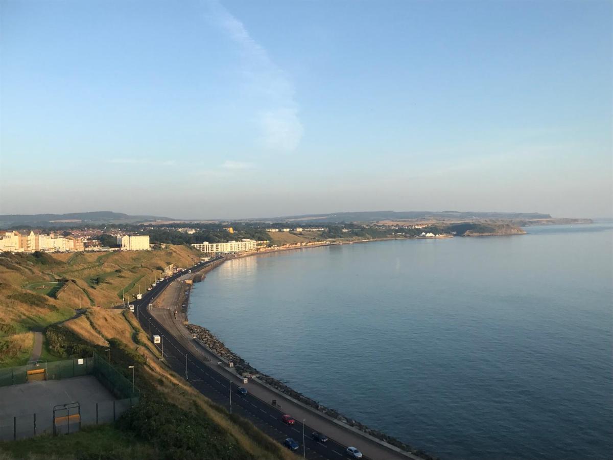 Denelea - Stunning Sea Views! Scarborough Extérieur photo