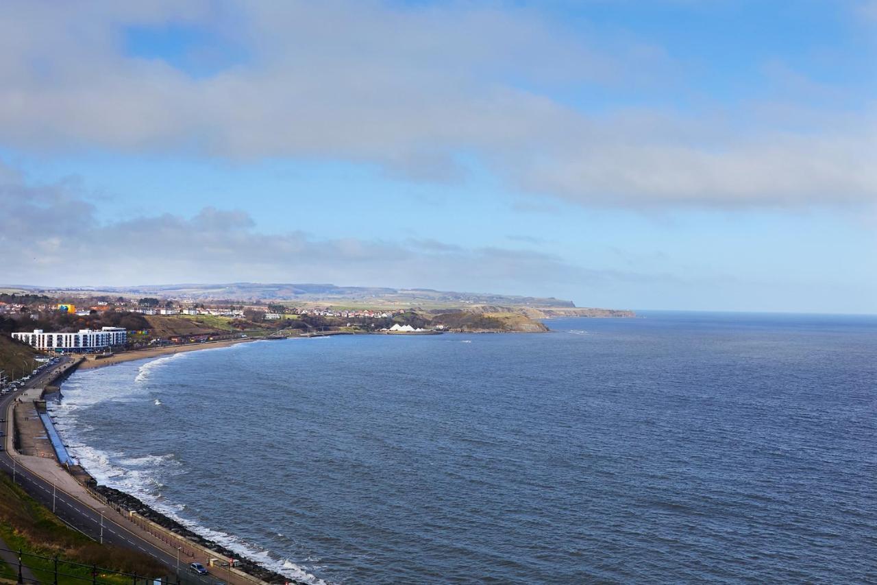 Denelea - Stunning Sea Views! Scarborough Extérieur photo