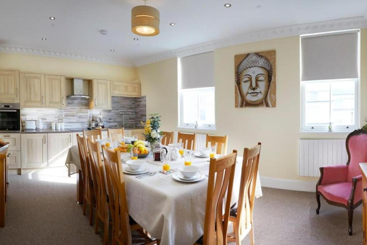 Denelea - Stunning Sea Views! Scarborough Extérieur photo