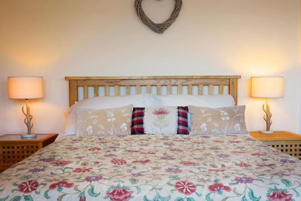 Denelea - Stunning Sea Views! Scarborough Extérieur photo