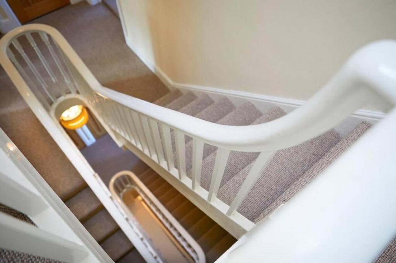 Denelea - Stunning Sea Views! Scarborough Extérieur photo