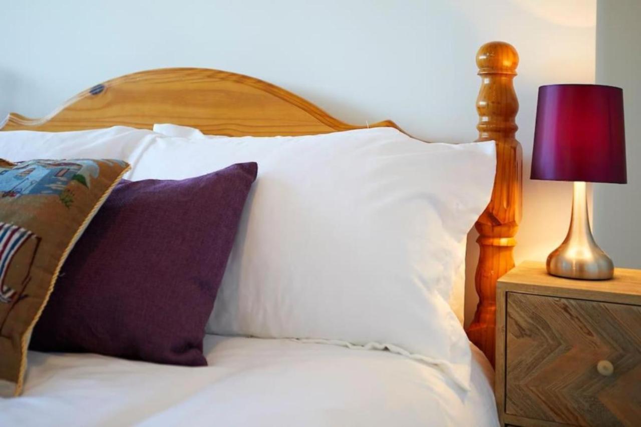 Denelea - Stunning Sea Views! Scarborough Extérieur photo
